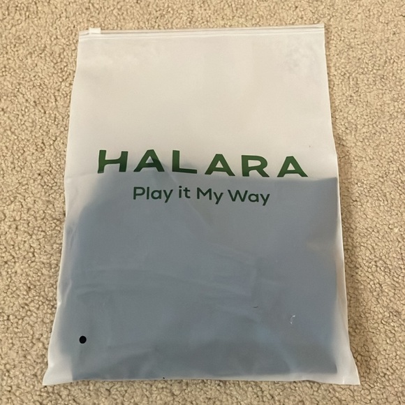 Reversible Blue and Black Workout Tank Tops, bundle of two - Picture 5 of 5